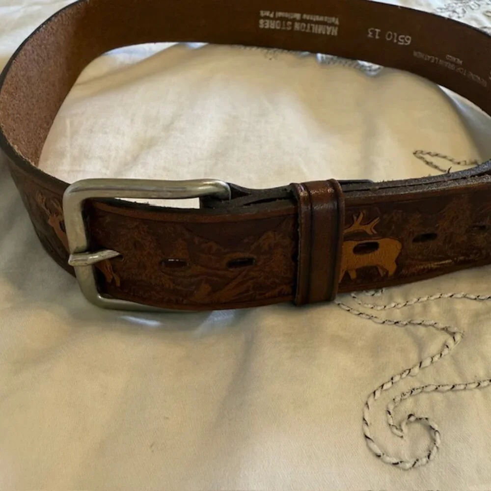 Vintage Brown Leather Tooled Deer Buck Ram Elk Belt Size Small